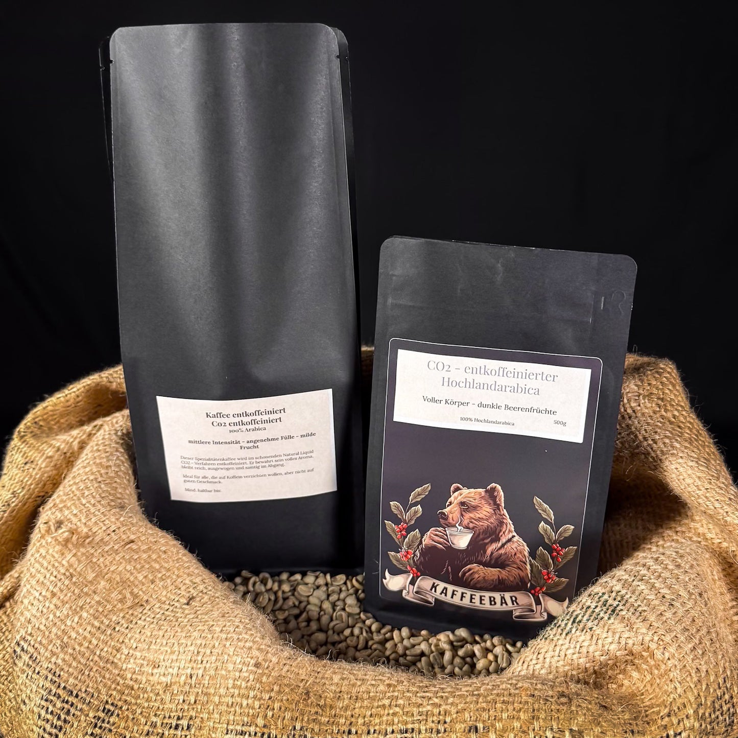 Kaffeetüten „Hochlandarabica CO₂-entkoffeiniert“ von KaffeeBär – rund, balanciert & koffeinfrei