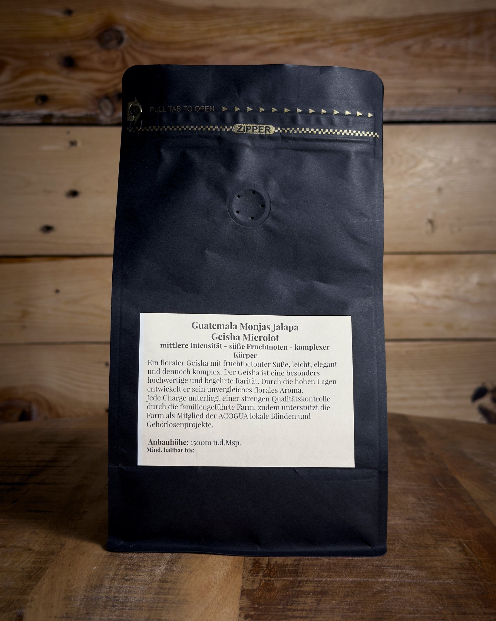 Rückansicht der 500g Kaffeetüte Guatemala Jalapa Microlot mit Details zu Röstung und Geschmack.